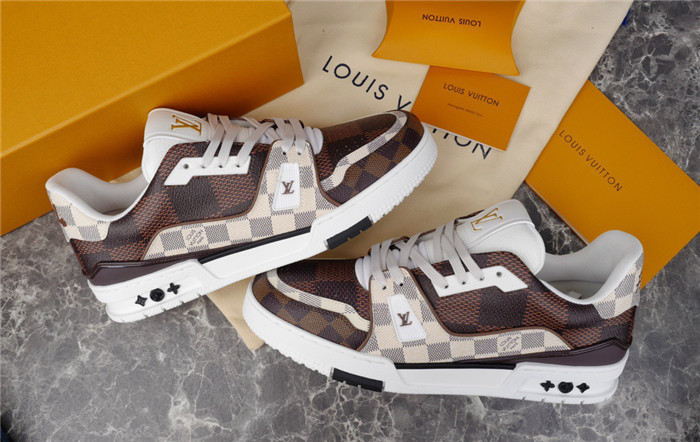 lovt sneaker