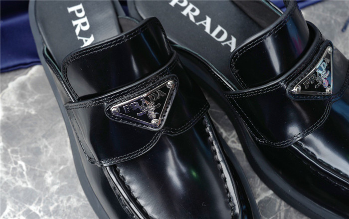 prad shoes