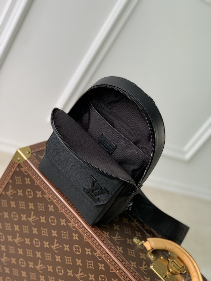 LU VI BAG 20 x 30 x 4 cm