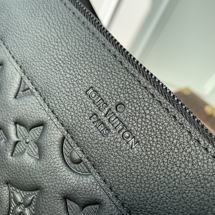 LU VI BAG 32 x 21 x 8 cm