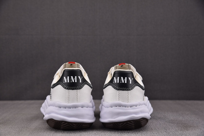 Ma1s0n mihara yasuhiro sneaker