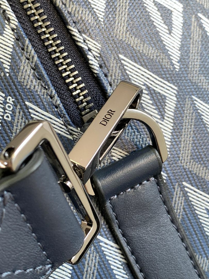 D1OR BAG 50x25x21.5cm