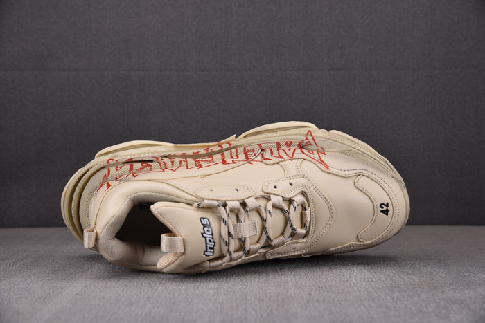 bl triple s trainers sneakers 536737 w2fay 9016