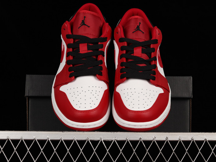 jordan 1 low bulls - 553558-163