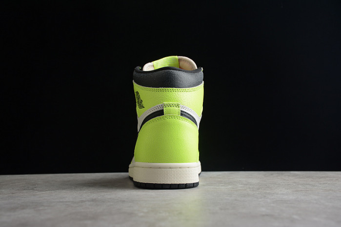 air jordan 1 high og "volt" 555088-702