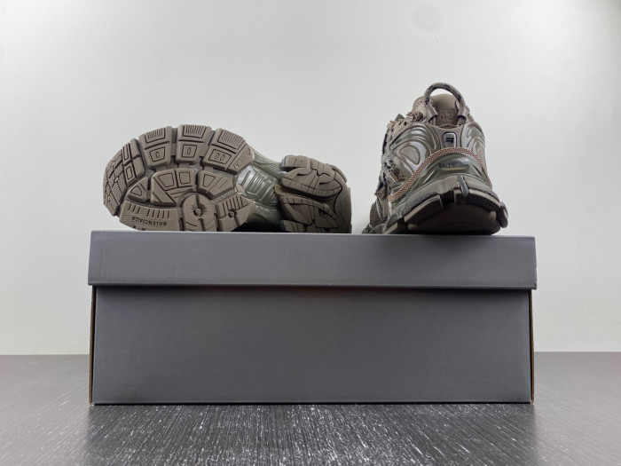 bl runner trainers sneakers