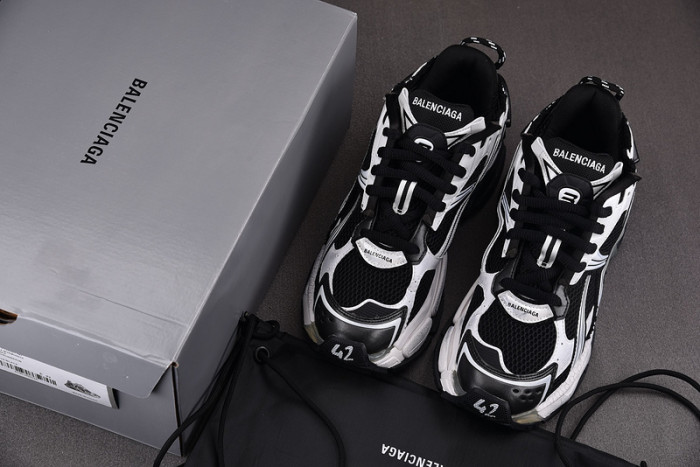 bl runner trainers sneakers 772774-w3rny-0120