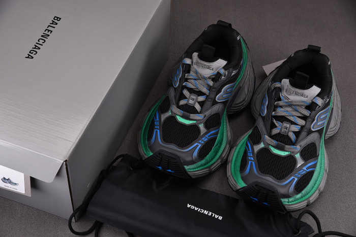 bl 10xl speed trainer sneaker