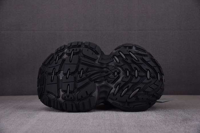 bl 10xl speed trainer sneaker