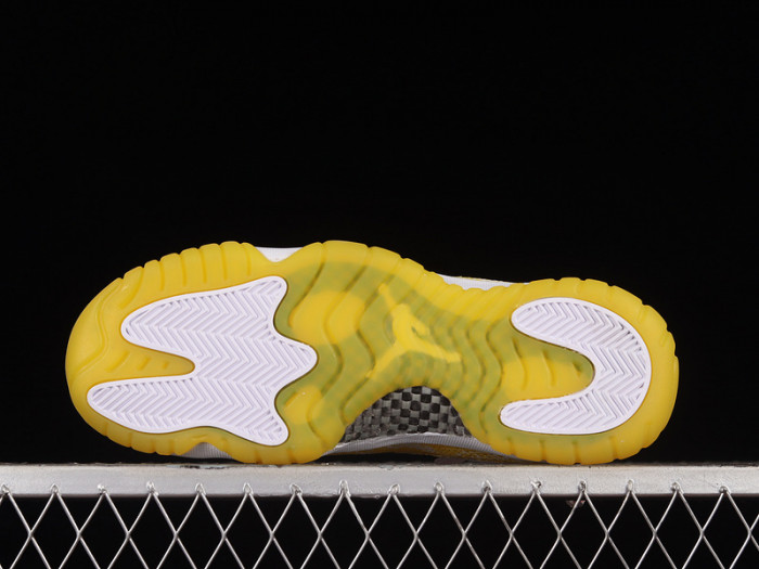 air jordan 11 low wmns “yellow snakeskin” ah7860-107