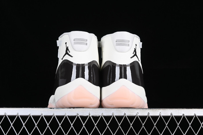 air jordan 11 wmns "neapolitan" ar0715-101