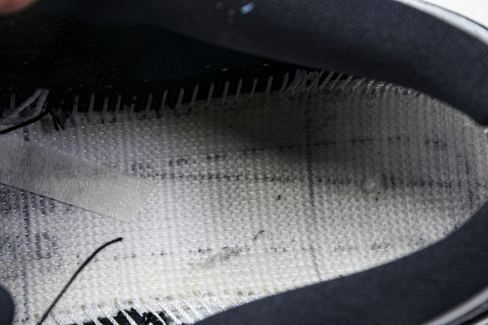 AIR JORDAN 1 LOW PANDA TOE HF3188-106