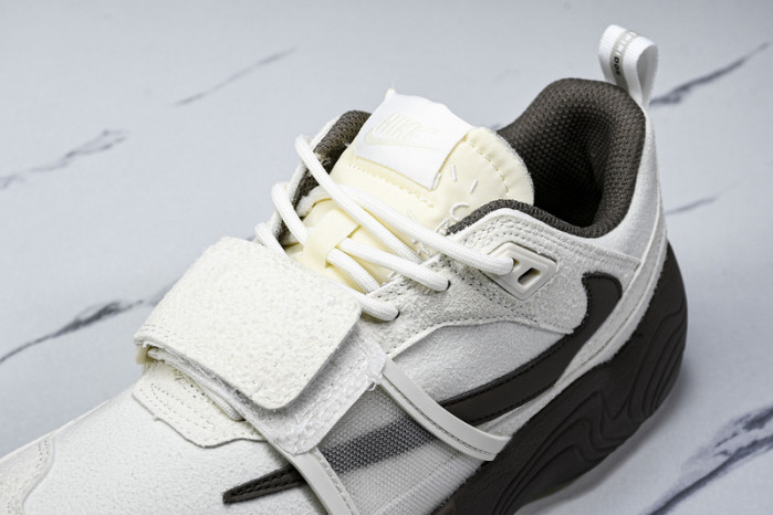 Travis Scott x Nike Shark-A-Don Sail HQ3061-100