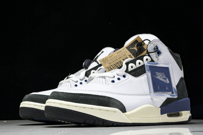 AIR JORDAN 3 OG "DIFFUSED BLUE" HV8571-100