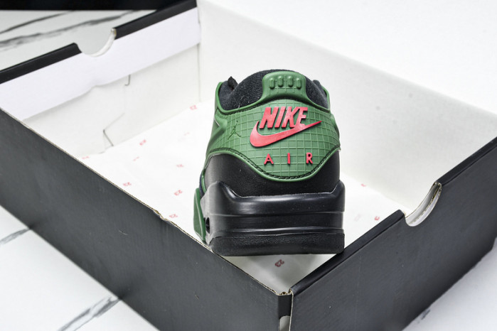 Air Jordan 4 RM "Gorge Green" FQ7939-003