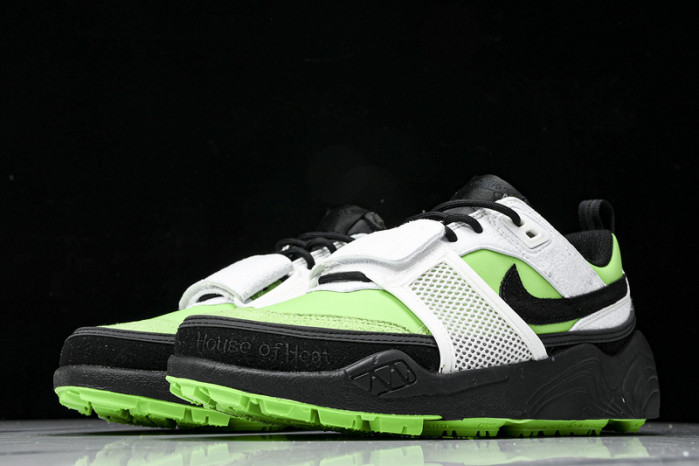 Travis Scott x Nike Zoom Field Jaxx HQ3061-104