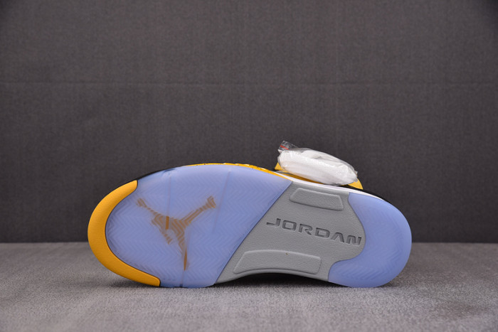 Air Jordan 5 “Tokyo” IO3372-700