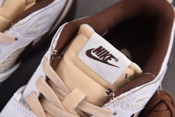 Travis Scott x Nike Zoom Field Jaxx White Light Chocolate HQ3073-100