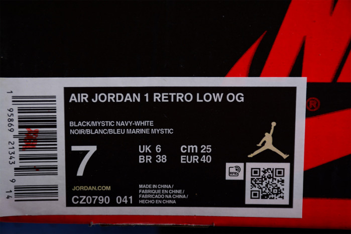 air jordan 1 retro low og mystic navy - cz0790-041