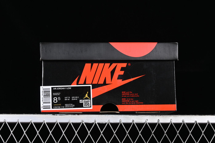 nike jordan 1 retro low og cz0790-110