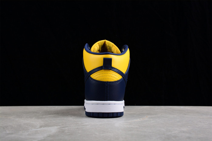nike dunk high michigan cz8149-700