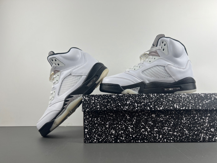 air jordan 5 "white/black" dd0587-110