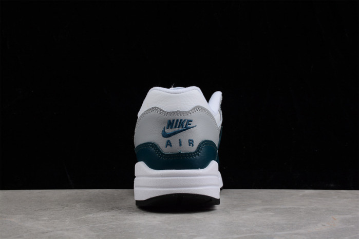 nike air max 1 lv8 obsidian dh4059-100