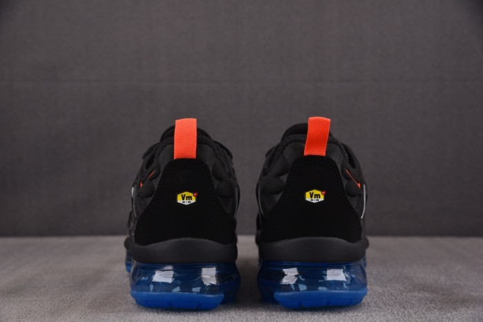 NIKE AIR VAPORMAX Plus DQ7626-001