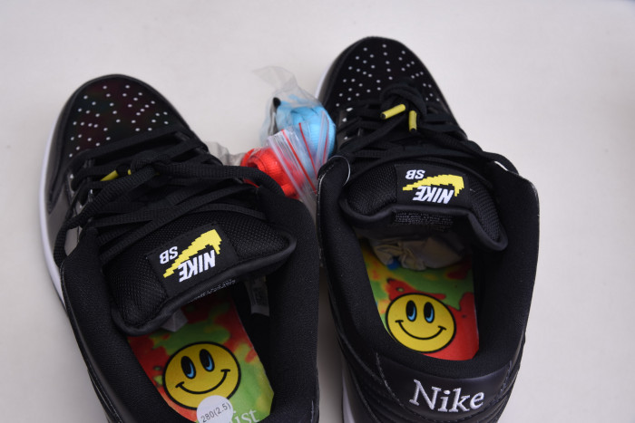 civilist x nike dunk low pro sb qs 