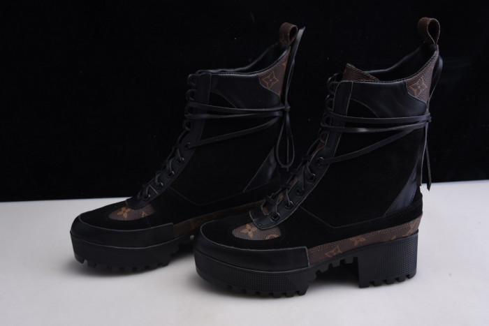 lu vi laurente platform desert boot