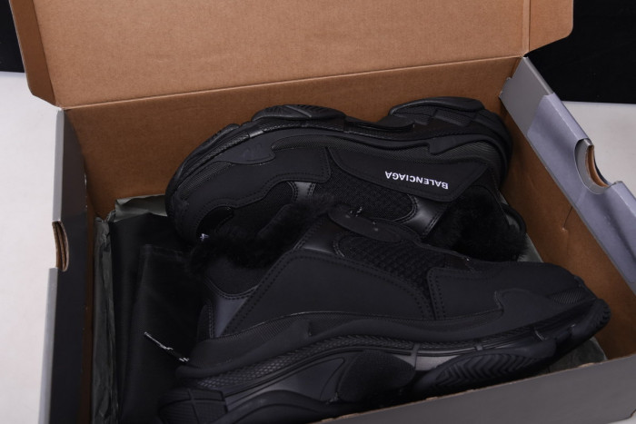 bl triple s trainers sneakers 21122101