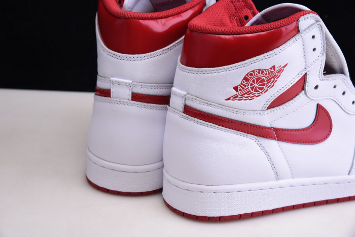 air jordan 1 retro high og "metallic red" - 555088 103