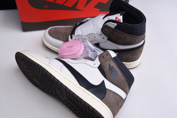 travis scott x air jordan 1 retro high reverse cd4487-101