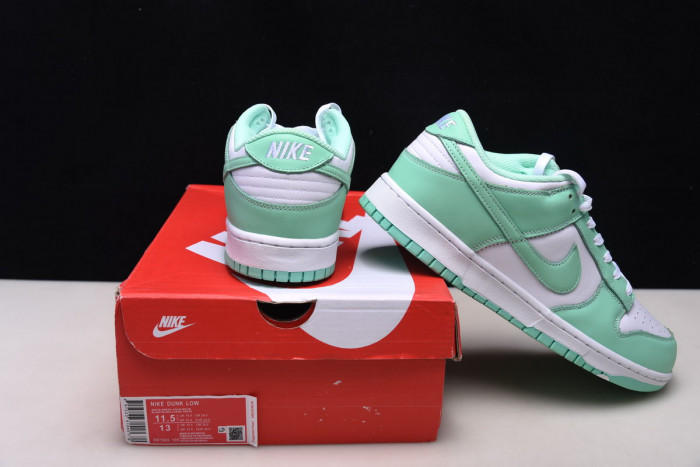 nike dunk low "green glow"dd1503-105