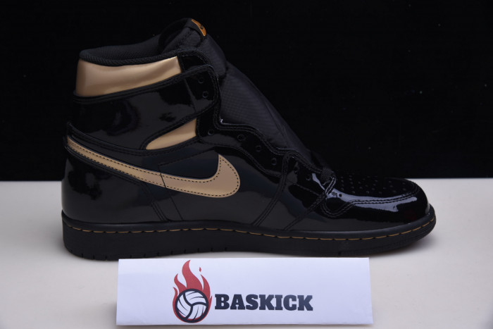 jordan 1 retro high black metallic gold (2020) 555088-032