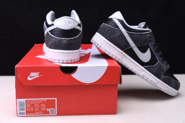nike dunk low “zebra” dh7913-001