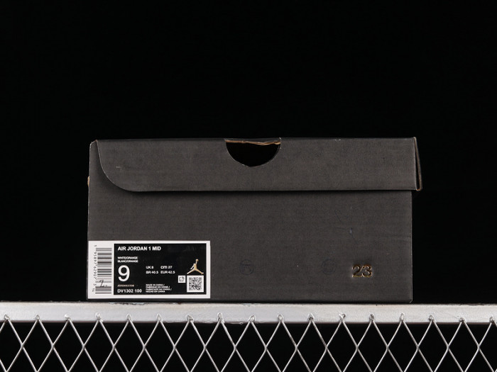 air jordan 1 mid se wmns coconut milk sport spice dv1302-100