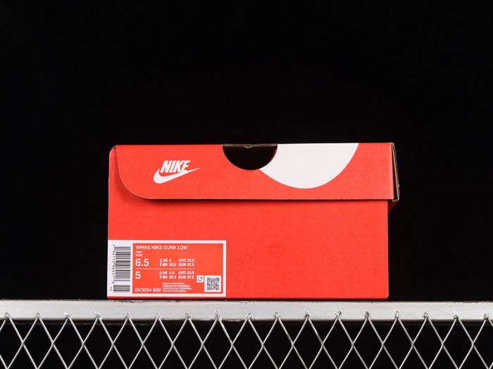 nike dunk low pink foam/pure platinum-phantom dv3054-600