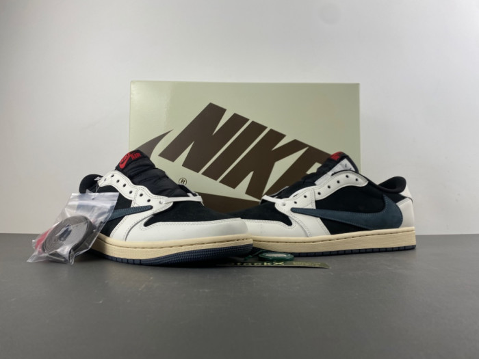 TRAVIS SCOTT X AIR JORDAN 1 LOW OG DZ4137-700