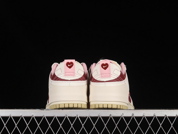 nike dunk low disrupt 2 "valentine