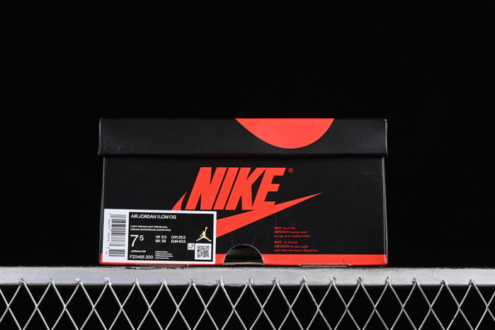 jordan 1 retro low og chris paul men