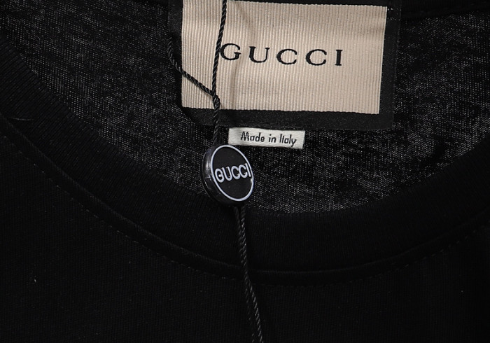 guc t-shirt