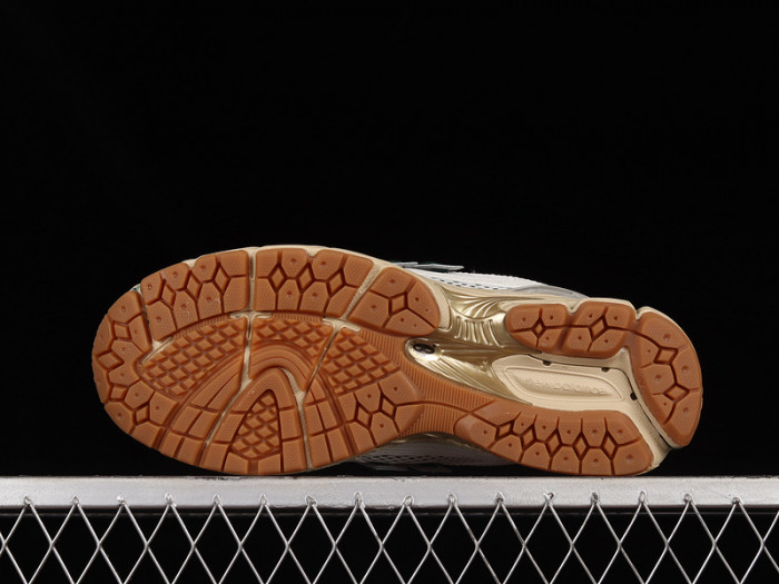 new balance 1906r white green cream m1906rq