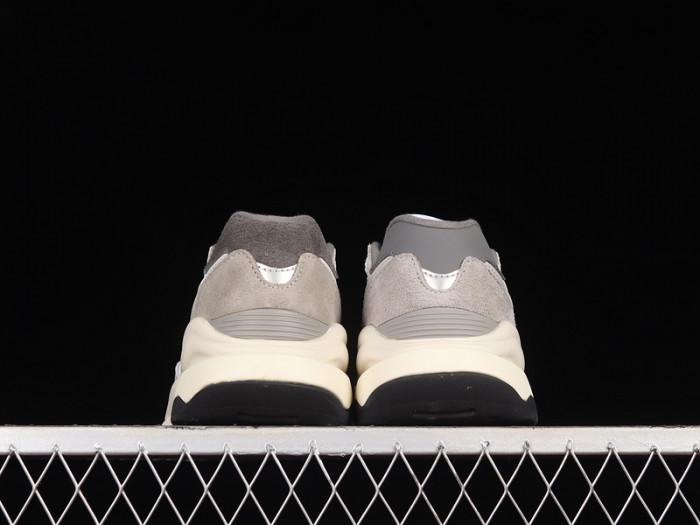 new balance 57/40 grey day m5740ta