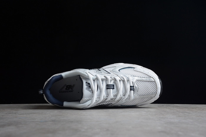 new balance 2002r protection mr530sg