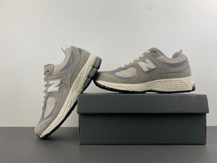 NEW BALANCE 2002R U2002RRD