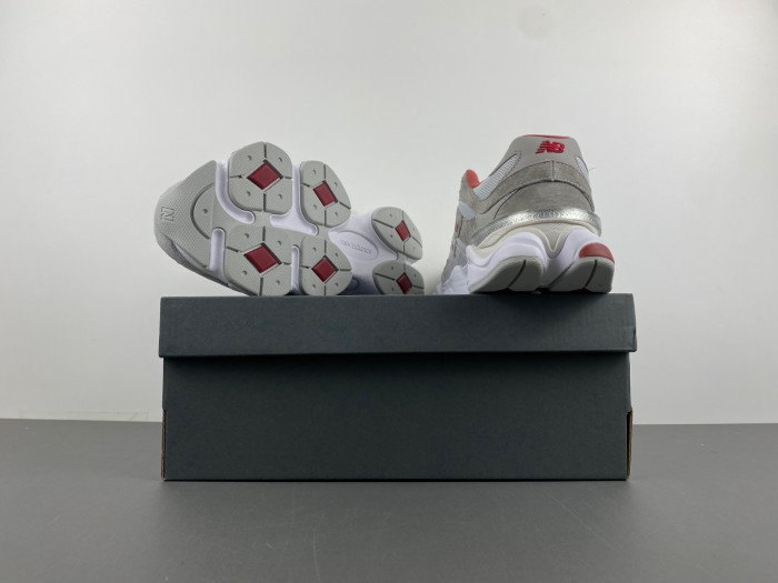 NEW BALANCE 9060 "BOSTON COLLEGE" U9060EGL