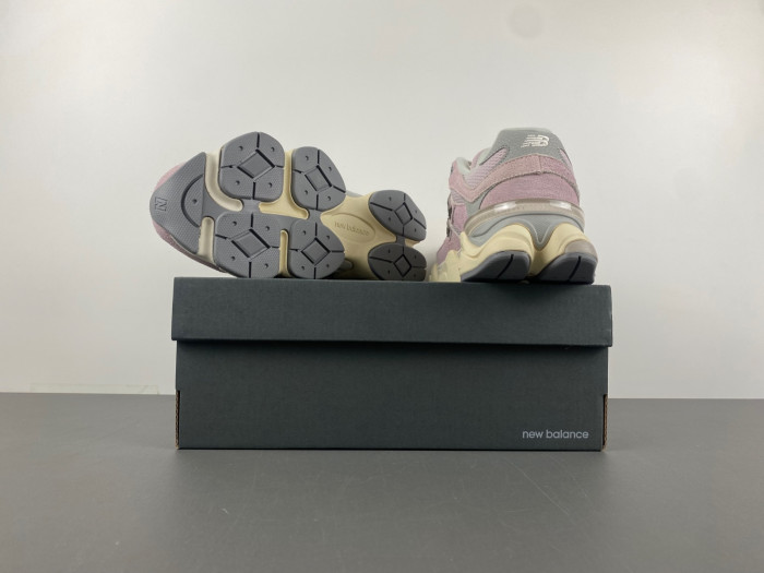 NEW BALANCE NB9060 DECEMBER SKY U9060HSP