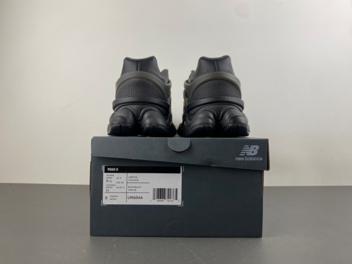 New Balance 9060 U9060IAB