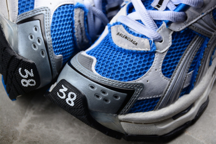 bl runner trainers sneakers 772774-w3rbw-0575